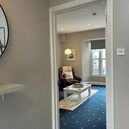 No12 Bridge Street 韦斯特波特