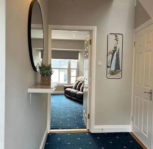 No 12 Bridge Street - Town Centre Apartment ווסטפורט
