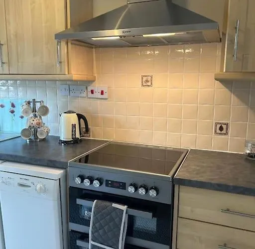 No 12 Bridge Street - Town Centre Apartment *